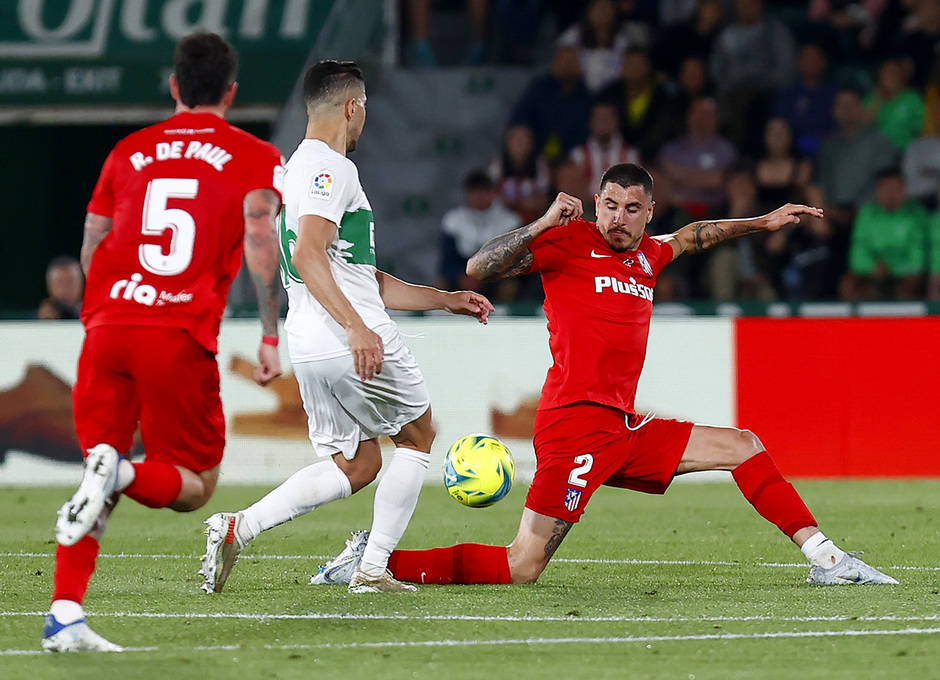 包含赛地聚焦——西甲赛后热度飙升，波士顿凯尔特人迎来里程碑，更衣室稳定，球队文化再被提及的词条-开云